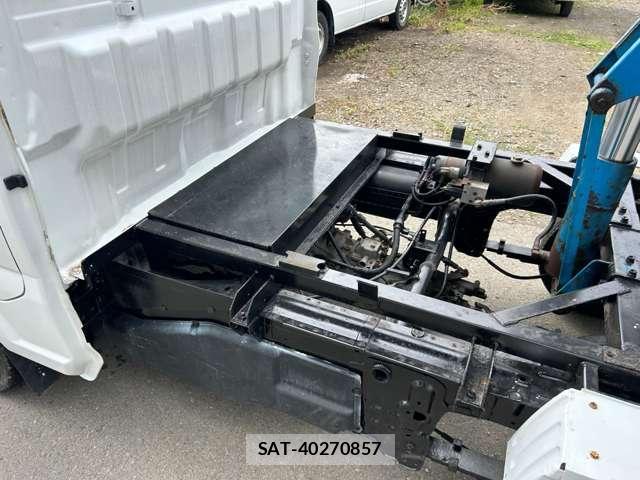 Suzuki CARRY TRUCK 2014-06 8651772-16
