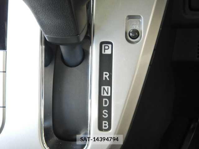 Daihatsu CAST 2020-02 8651622-9