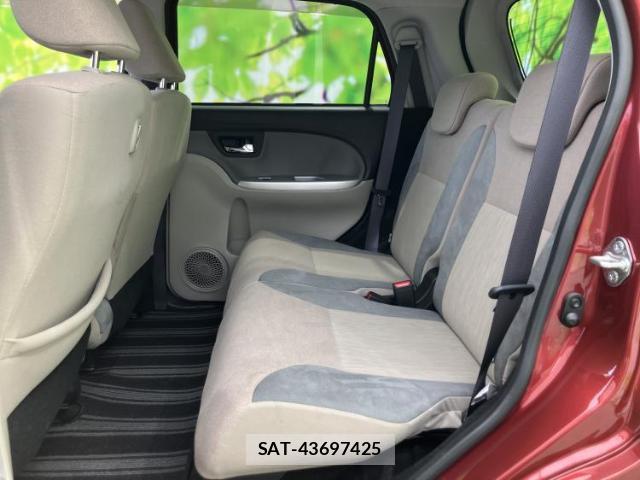 Daihatsu CAST 2019-01 8653618-7