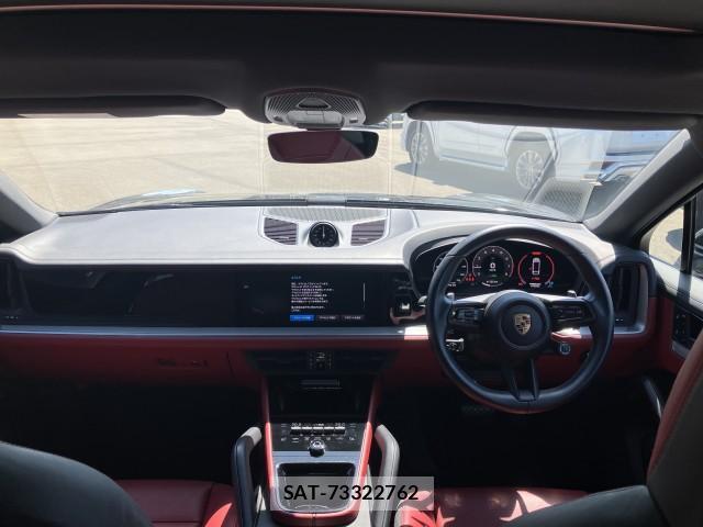 Porsche CAYENNE 2024-04 8651578-2