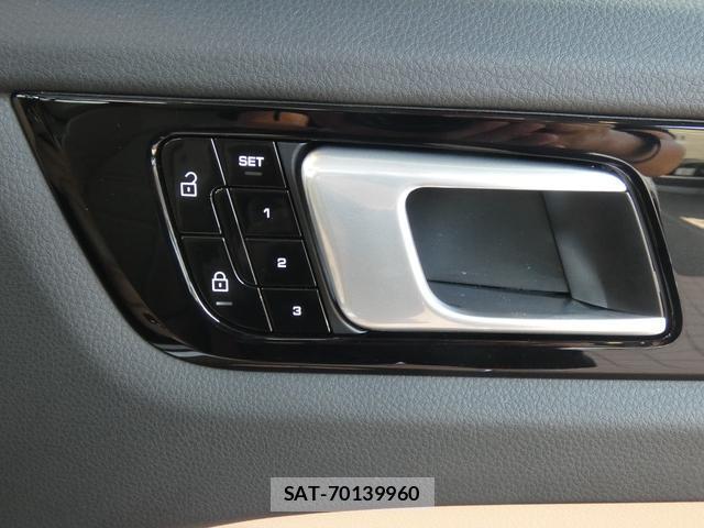 Porsche CAYENNE 2020-07 8647963-10