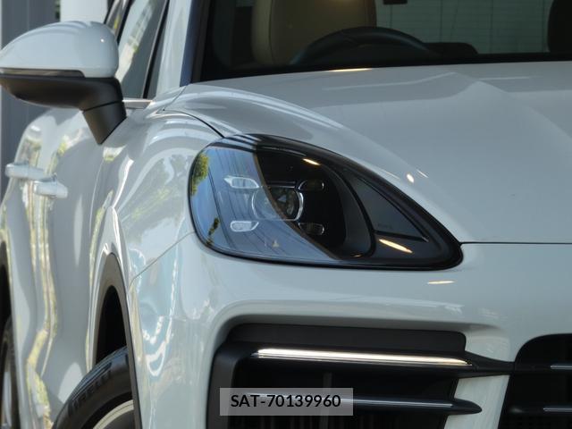 Porsche CAYENNE 2020-07 8647963-2