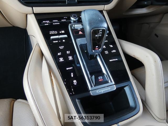 Porsche CAYENNE 2022-12 8647965-8