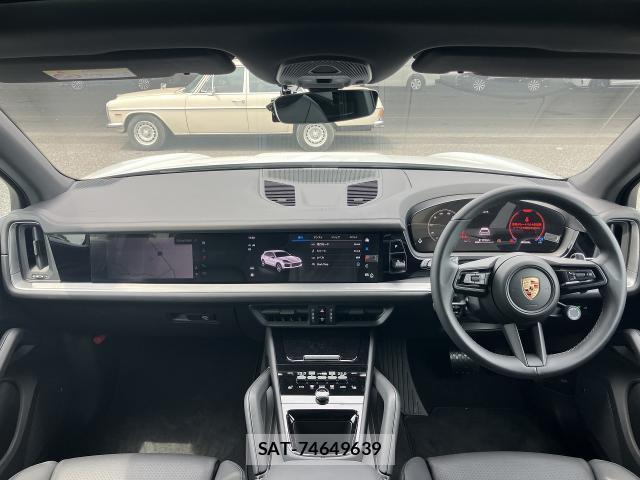 Porsche CAYENNE 2023-11 8648804-2