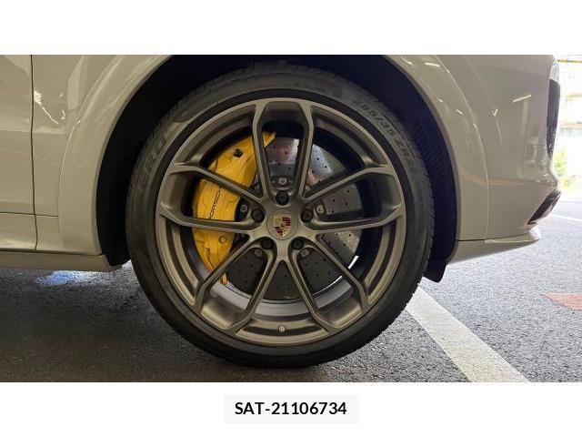 Porsche CAYENNE 2021 8649692-7