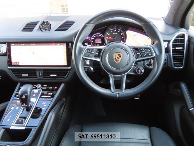 Porsche CAYENNE 2021-04 8651023-9