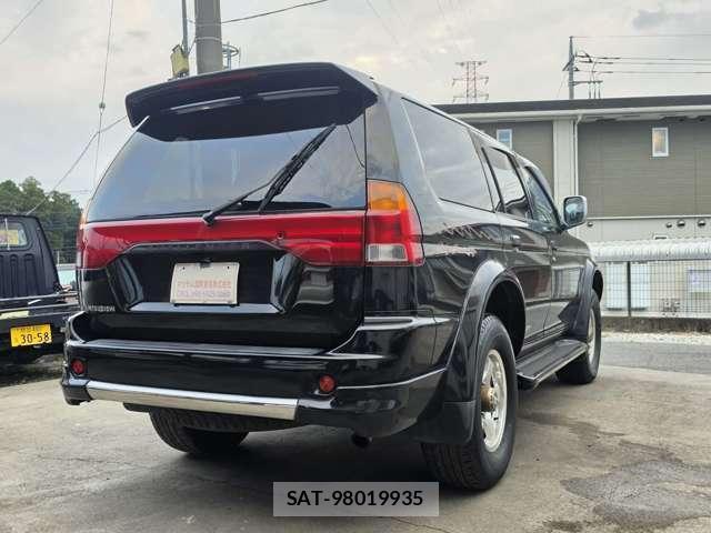 Mitsubishi CHALLENGER 1997-04 8652343-6