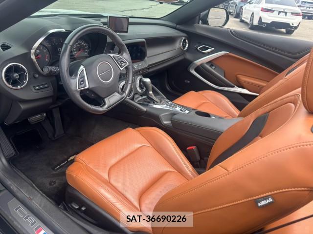 Chevrolet CAMARO 2021-01 8650989-8