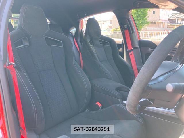 Honda CIVIC 2025-04 8648323-7