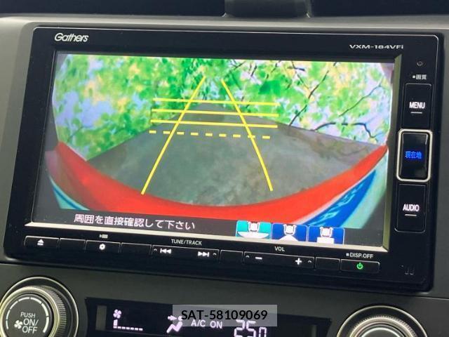 Honda CIVIC 2018-07 8648435-11
