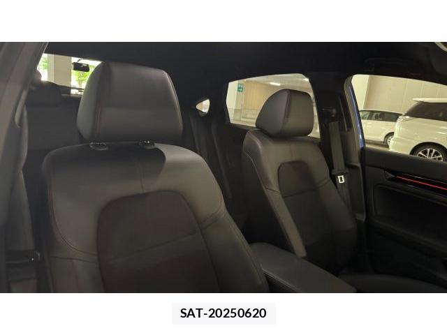 Honda CIVIC 2023-12 8649688-5