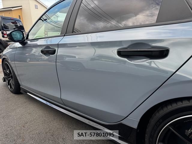 Honda CIVIC 2022-05 8652769-10