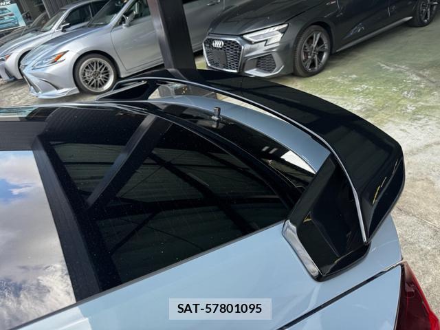 Honda CIVIC 2022-05 8652769-11
