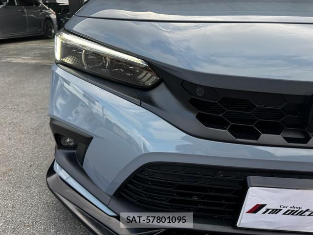 Honda CIVIC 2022-05 8652769-15