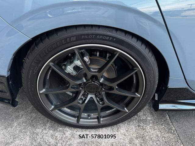 Honda CIVIC 2022-05 8652769-19