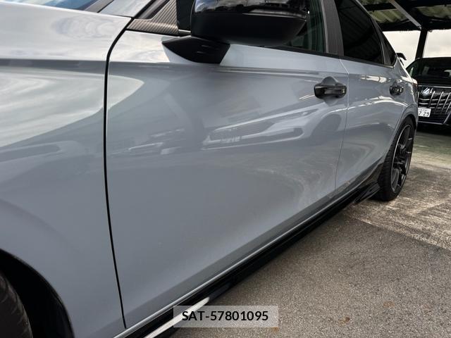 Honda CIVIC 2022-05 8652769-4