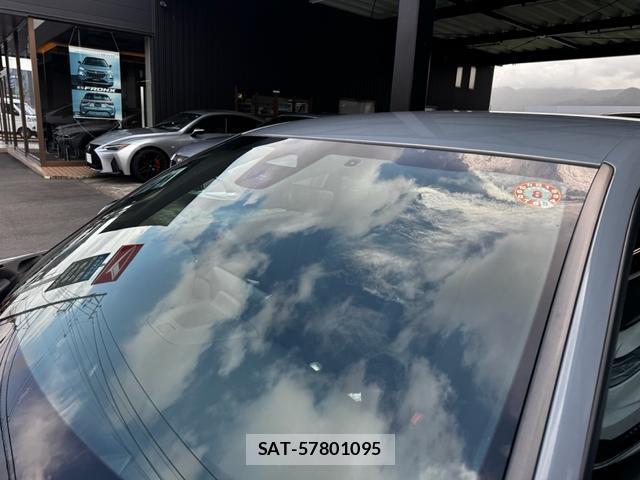 Honda CIVIC 2022-05 8652769-6