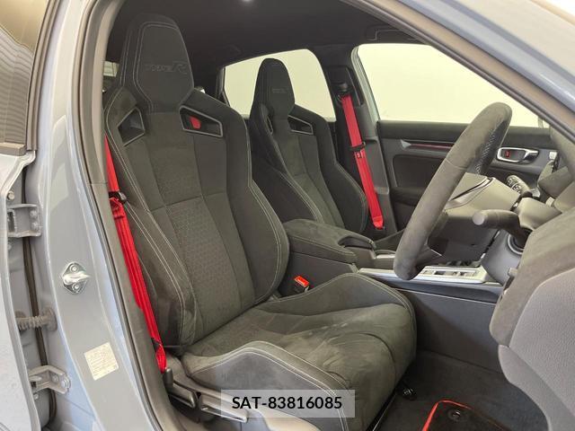 Honda CIVIC 2025-04 8653288-2