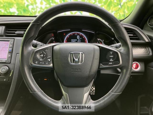 Honda CIVIC 2018-06 8653620-13