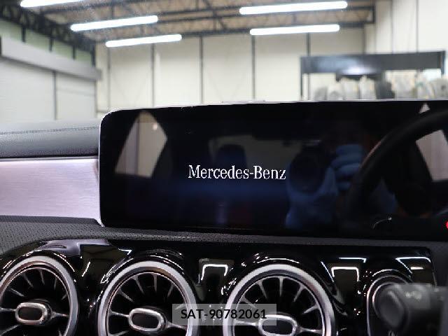 Mercedes Benz CLA-CLASS 2019-12 8648375-9