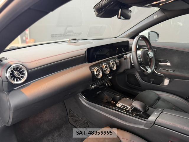Mercedes Benz CLA-CLASS 2020-01 8652783-4