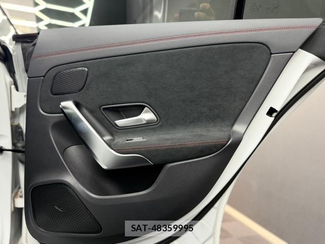Mercedes Benz CLA-CLASS 2020-01 8652783-5