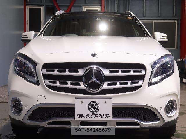 Mercedes Benz CLA-CLASS 2018-02 8653861-4