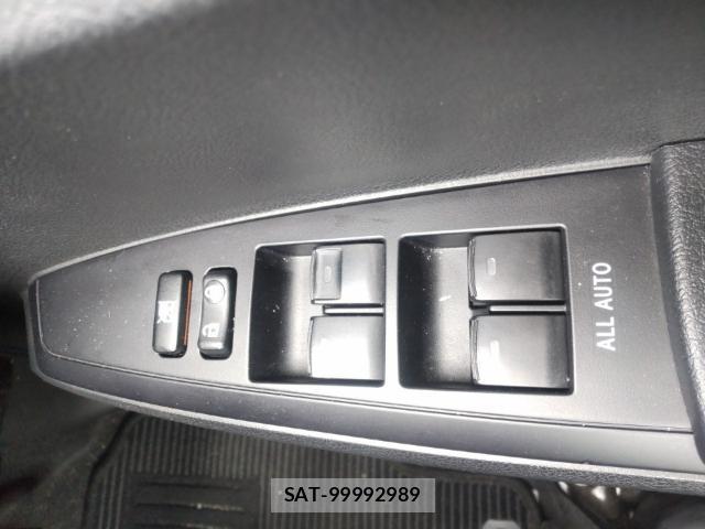 Toyota COROLLA AXIO 2019-08 8647527-13