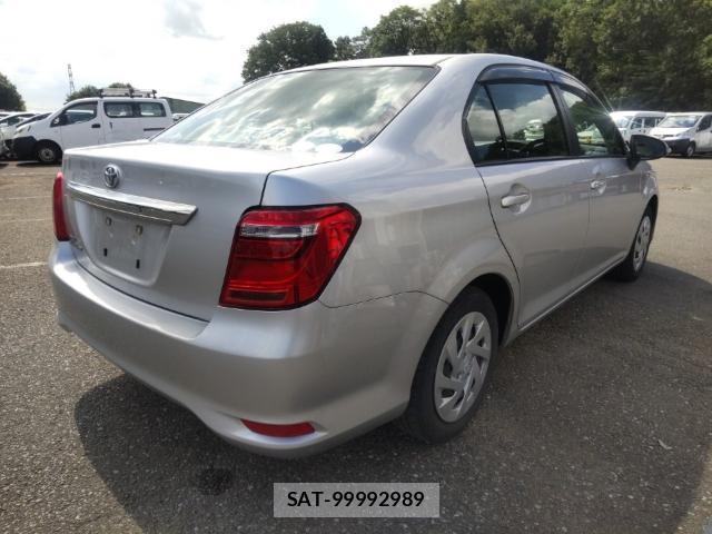 Toyota COROLLA AXIO 2019-08 8647527-4