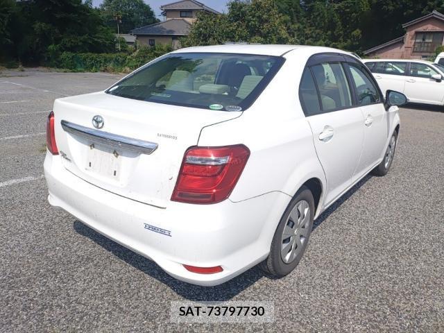 Toyota COROLLA AXIO 2015-08 8647570-4