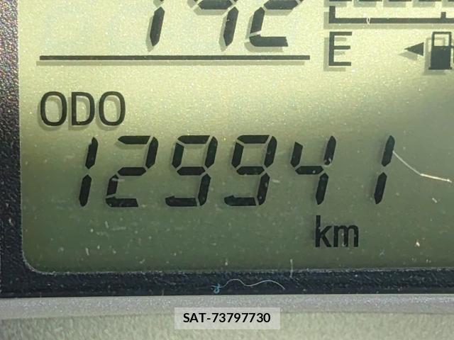 Toyota COROLLA AXIO 2015-08 8647570-9