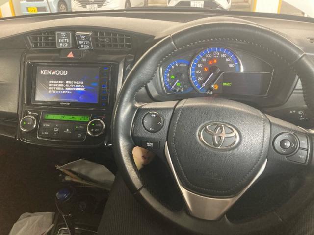 Toyota COROLLA AXIO 2018-07 8648371-16