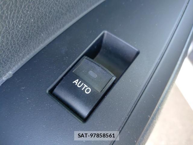 Toyota COROLLA AXIO 2019-08 8653351-12