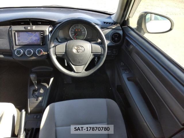 Toyota COROLLA AXIO 2016-08 8653369-2