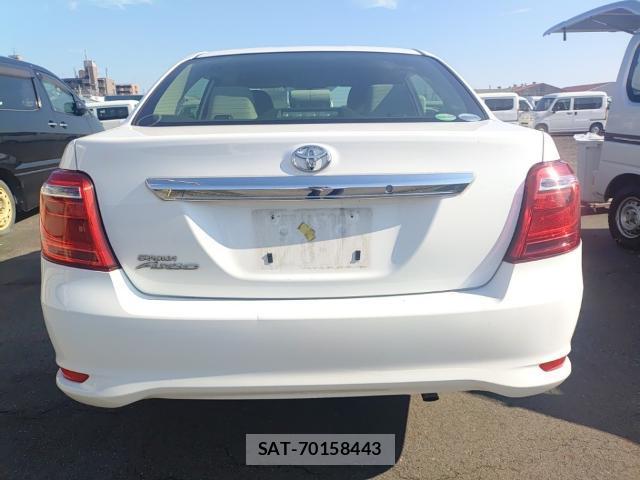 Toyota COROLLA AXIO 2016-08 8653370-1