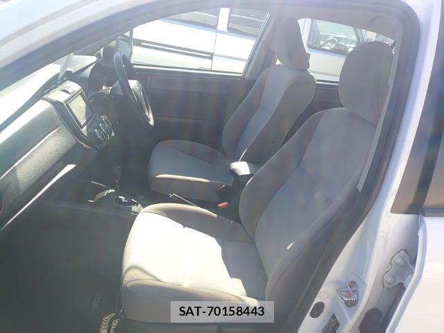 Toyota COROLLA AXIO 2016-08 8653370-15