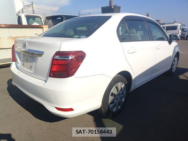 Toyota COROLLA AXIO 2016-08 8653370-4