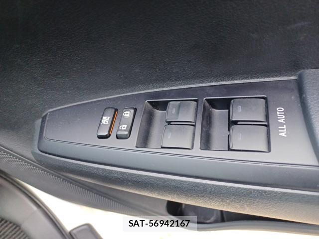 Toyota COROLLA AXIO 2019-08 8653431-13