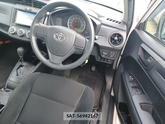 Toyota COROLLA AXIO 2019-08 8653431-2