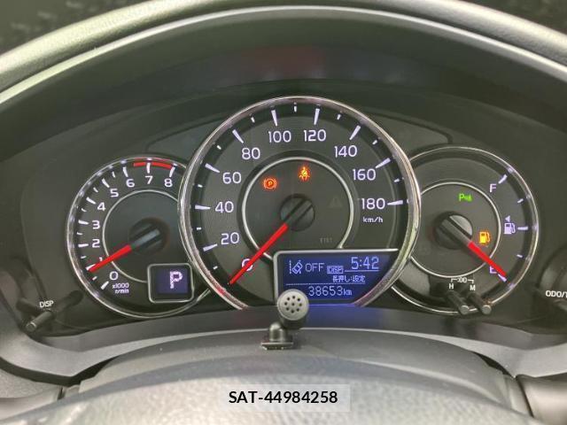 Toyota COROLLA AXIO 2018-02 8653501-13
