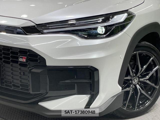 Toyota COROLLA CROSS 2025-11 8646828-12