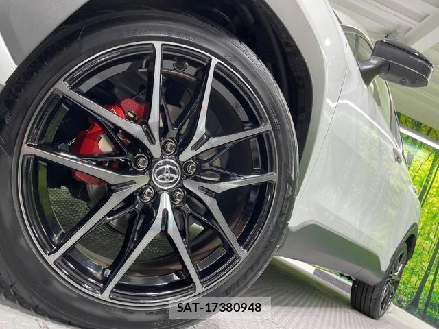 Toyota COROLLA CROSS 2025-11 8646828-13