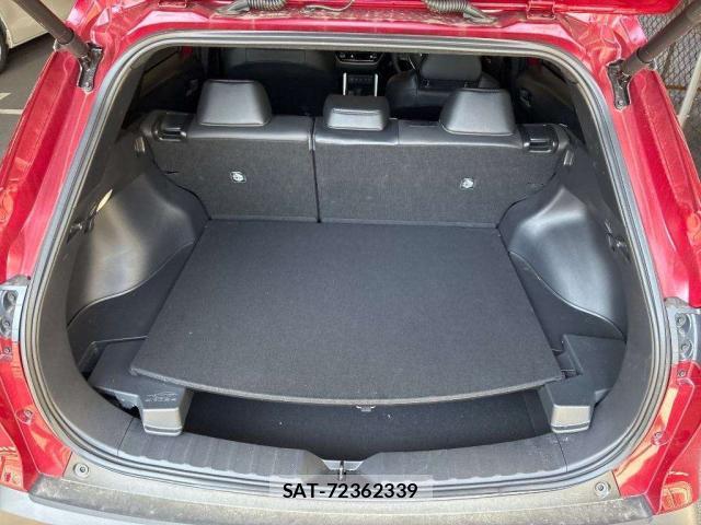 Toyota COROLLA CROSS 2025-04 8648911-6