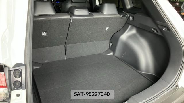 Toyota COROLLA CROSS 2023-05 8651396-17