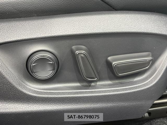 Toyota COROLLA CROSS 2023-11 8652940-6