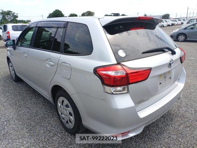 Toyota COROLLA FIELDER 2021-08 8647563-5
