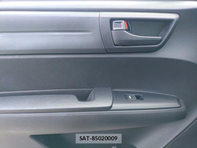 Toyota COROLLA FIELDER 2019-08 8648645-12
