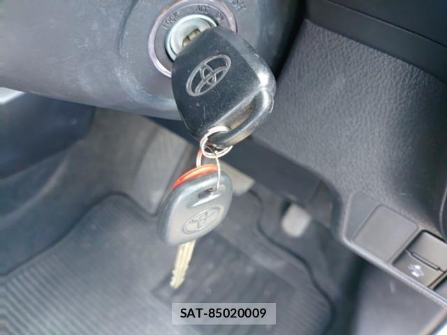 Toyota COROLLA FIELDER 2019-08 8648645-14