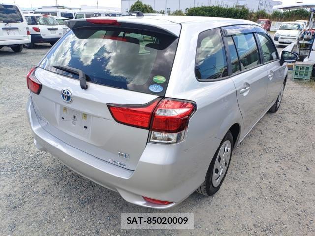 Toyota COROLLA FIELDER 2019-08 8648645-4