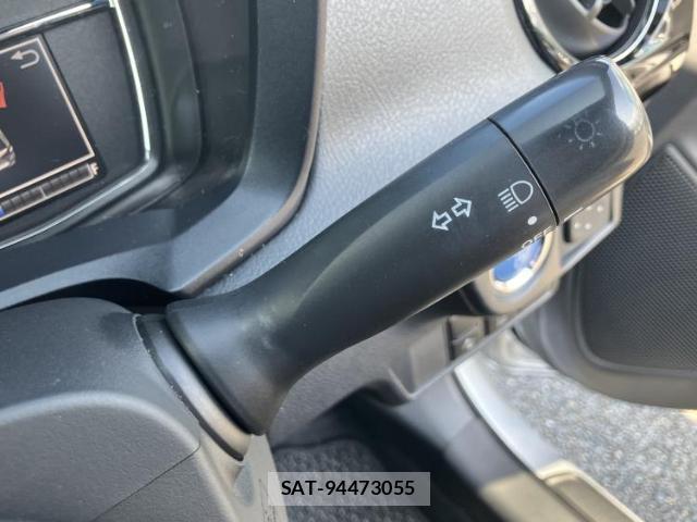 Toyota COROLLA FIELDER 2017-12 8651584-11